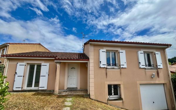 Maison à vendre    5 pièces • 104,19 m2 Limoges