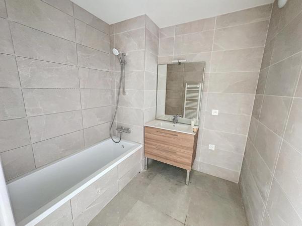 Appartement en rez-de-jardin à vendre 2 pièces VETRAZ MONTHOUX (74)