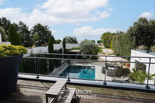 Contemporaine d’exception et ses studios avec accès mer