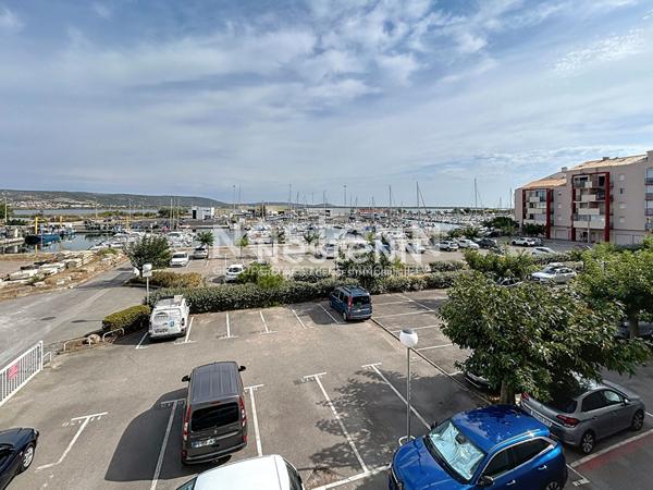 FRONTIGNAN PLAGE T2 CABINE LOGGIA PARKING VUE PORT A VENDRE