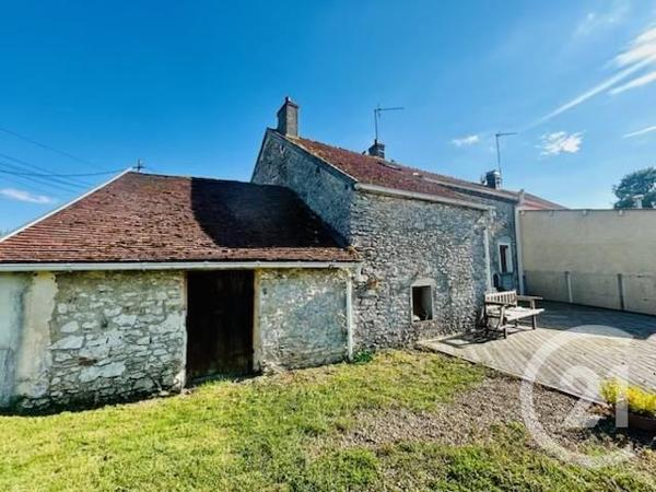 Maison à vendre  3 pièces - 73 m2 LA FERTE GAUCHER - 77