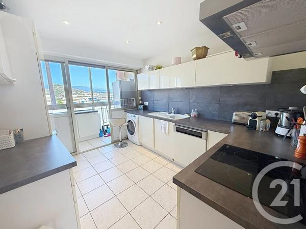 Appartement F4 à vendre  4 pièces - 88 m 2   MANDELIEU LA NAPOULE  - 06