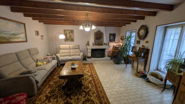 Maison  5 pièce(s)  3 chambre(s)  156 m²