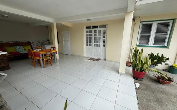 Maison à vendre    9 pièces •  Ducos