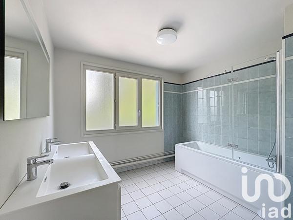 Appartement à vendre 4 pièces 93 m² Saint-Julien-lès-Metz