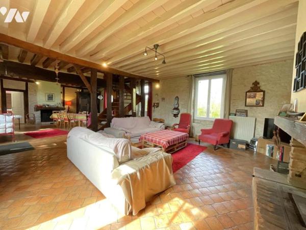 Maison - 273 m² - ST LAURENT NOUAN