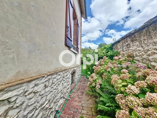Maison à vendre    4 pièces •  Provins