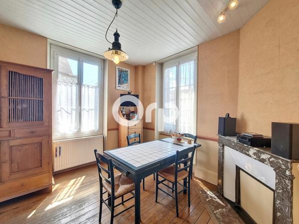 Maison à vendre    4 pièces •  Provins