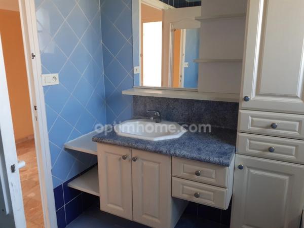 Grande famille ou artisan, grande villa 2 appartements  à GRIGNY-SUR-RHONE