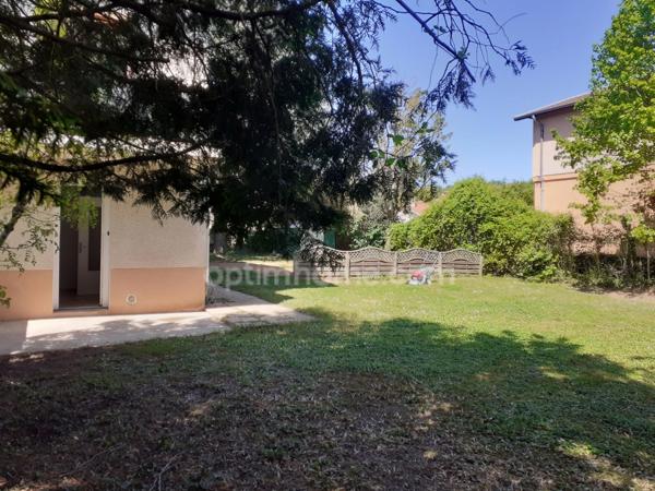 Grande famille ou artisan, grande villa 2 appartements  à GRIGNY-SUR-RHONE