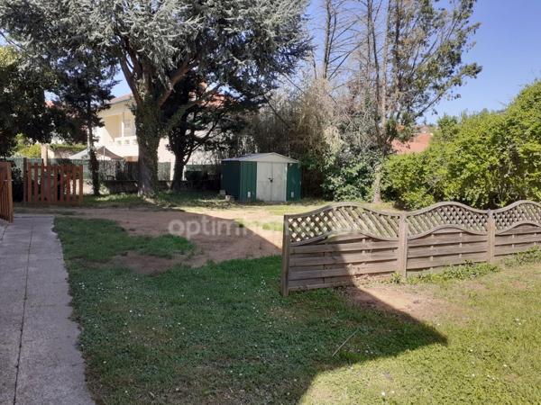 Grande famille ou artisan, grande villa 2 appartements  à GRIGNY-SUR-RHONE