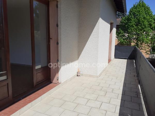 Grande famille ou artisan, grande villa 2 appartements  à GRIGNY-SUR-RHONE