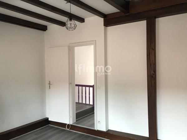 Immeuble 3 appartements et 1 commerce