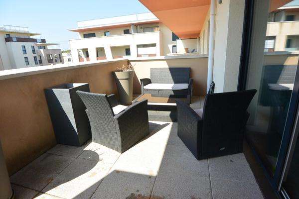 Appartement T2 avec terrasse et stationnement privatif sécurisé