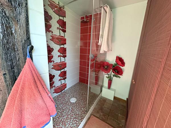 Longère indépendante Chaumont en Vexin 4 pièce(s) 83.50 m2 / dépendances sur 780 m² de terrain.