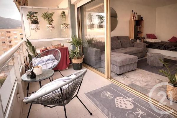 Appartement F1 à vendre  1 pièce - 29,11 m 2   ROQUEBRUNE CAP MARTIN  - 06