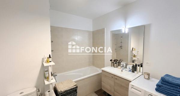 À vendre Appartement 2 pièces 42.7 m² - Roquebrune-sur-argens 83520
