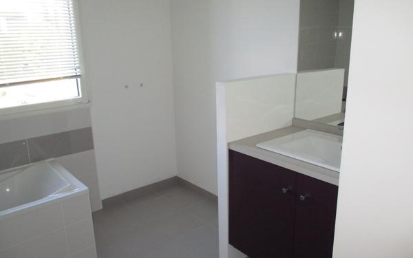 Maison à louer    6 pièces •  Guipavas