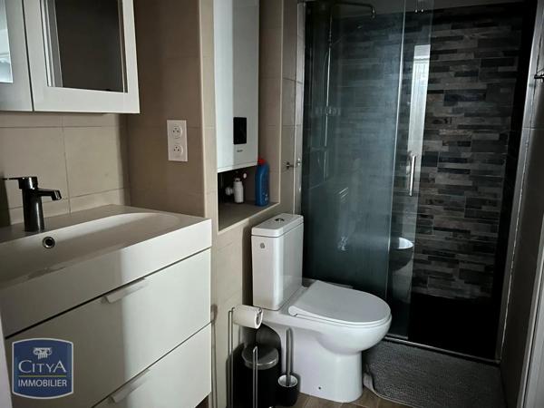Appartement à louer 3 pièces 51.45m² Saint-Étienne (42000)