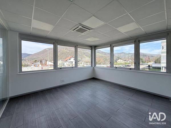 Local d’activité à vendre 799 m² Saint-Étienne-de-Crossey