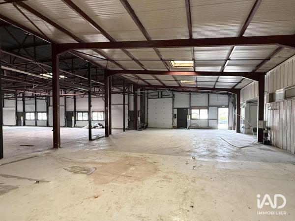 Local d’activité à vendre 799 m² Saint-Étienne-de-Crossey