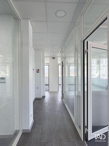 Local d’activité à vendre 799 m² Saint-Étienne-de-Crossey