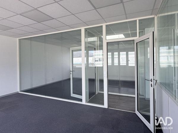 Local d’activité à vendre 799 m² Saint-Étienne-de-Crossey