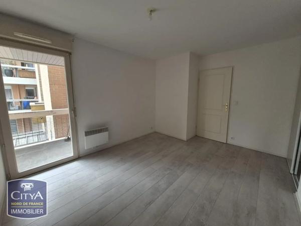 Appartement à louer 3 pièces 78.94m² Valenciennes (59300)