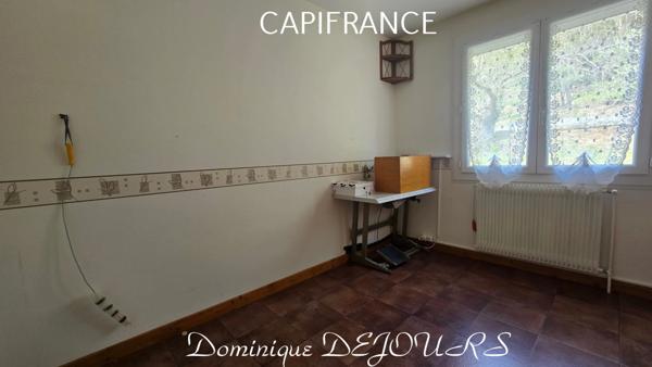 À vendre à PRANLES (07) – Maison 117 m² sur terrain de 8400 m² – Environnement calme et naturel et sans vis-à-vis – Piscine