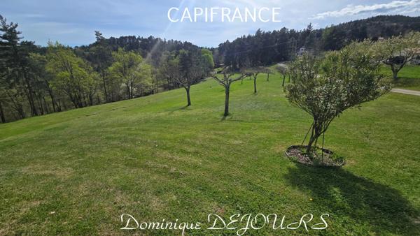 À vendre à PRANLES (07) – Maison 117 m² sur terrain de 8400 m² – Environnement calme et naturel et sans vis-à-vis – Piscine