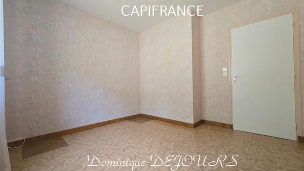 À vendre à PRANLES (07) – Maison 117 m² sur terrain de 8400 m² – Environnement calme et naturel et sans vis-à-vis – Piscine