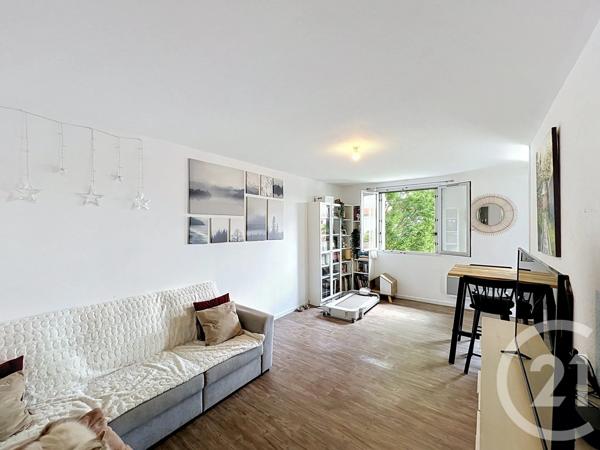 Appartement T3 à vendre  3 pièces - 61,18 m 2   AUCH  - 32