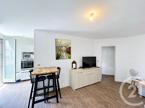 Appartement T3 à vendre  3 pièces - 61,18 m 2   AUCH  - 32