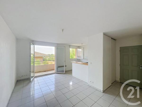 Appartement T3 à vendre  3 pièces - 61,18 m 2   AUCH  - 32