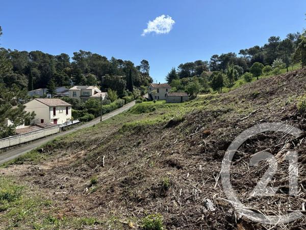 Terrain à vendre  4066 m 2   ALES  - 30