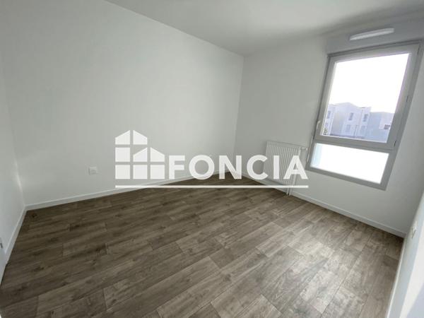 Location Appartement 2 pièces 40.18 m² - 193 RUE DE LA PRESLE Tours 37100