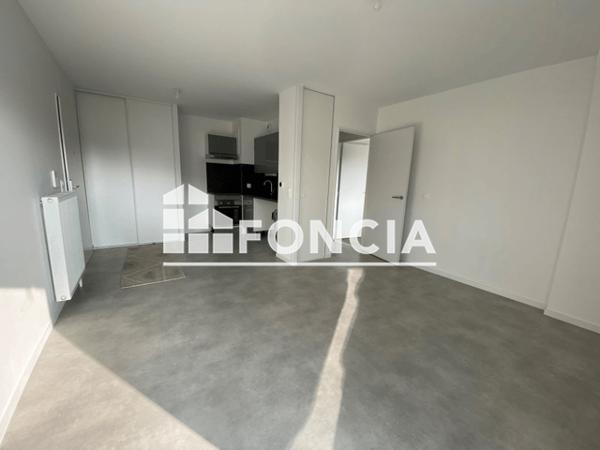 Location Appartement 2 pièces 40.18 m² - 193 RUE DE LA PRESLE Tours 37100