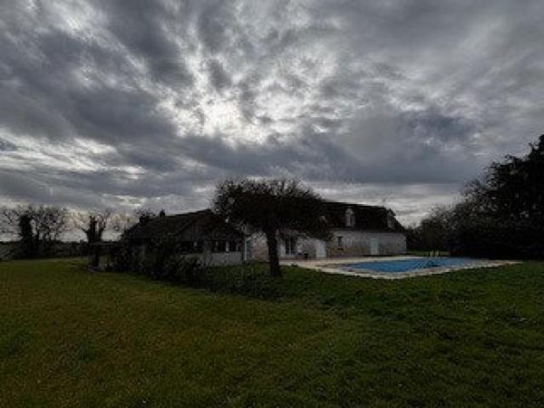 Magnifique ensemble au calme à la campagne