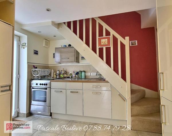 Maison  151 m²  avec  studio indépendant 34 m² - VERNANTES  (49390)