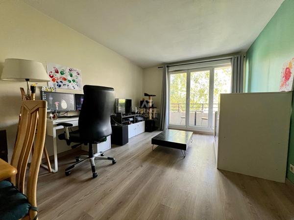 Appartement Houilles 3 pièce(s) 53 m² €315 000 ** - Référence 883
