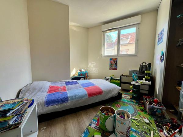 Appartement Houilles 3 pièce(s) 53 m² €315 000 ** - Référence 883