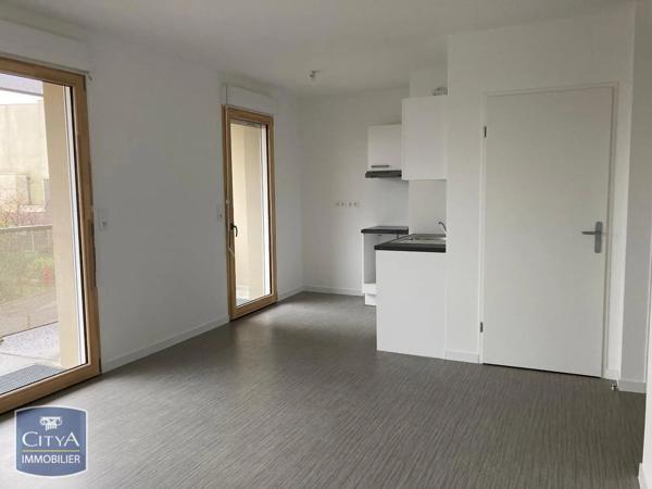 Appartement à louer 3 pièces 58.74m² Reims (51100)