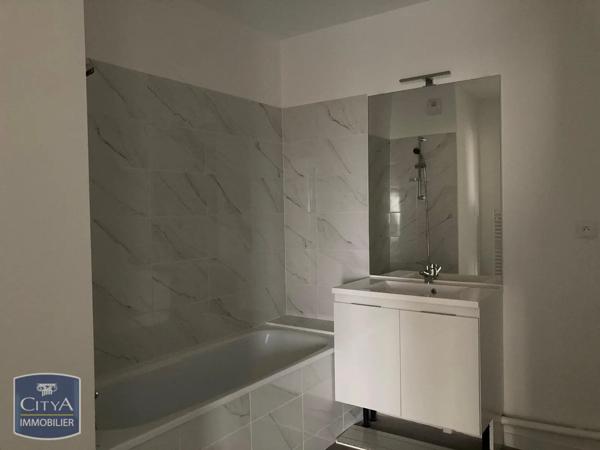 Appartement à louer 3 pièces 58.74m² Reims (51100)