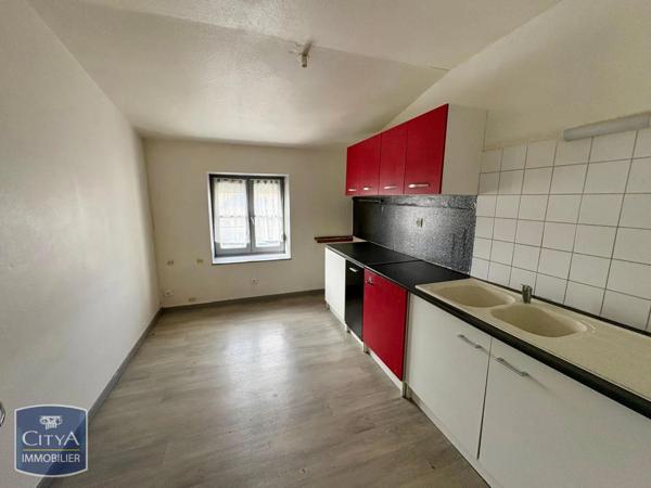 Appartement à louer 4 pièces 84.94m² Roanne (42300)