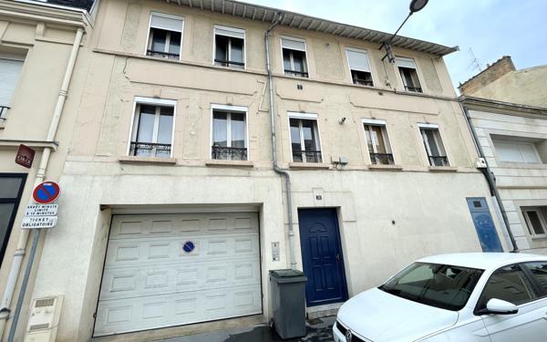 Appartement à vendre    4 pièces • 98 m2 Reims
