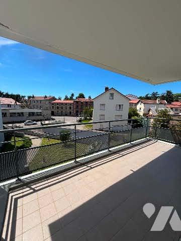 A La Talaudière , appartement T3 avec terrasse et garage double