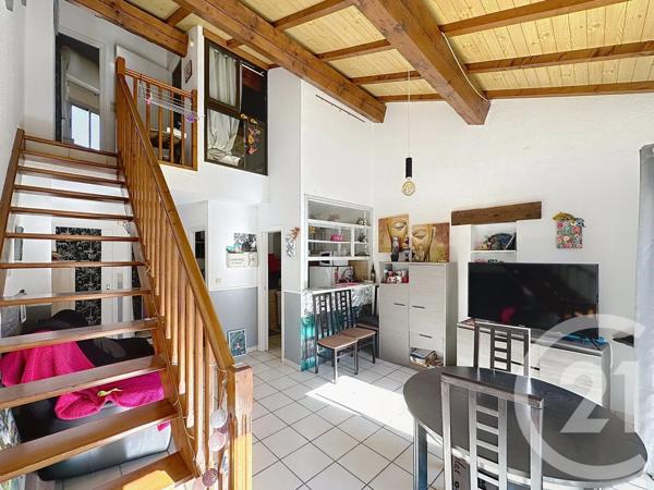 Appartement F2 Bis à vendre  3 pièces - 53,09 m 2   AMELIE LES BAINS PALALDA  - 66