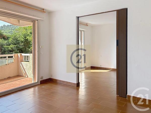 Appartement F2 Bis à vendre  3 pièces - 53,09 m 2   AMELIE LES BAINS PALALDA  - 66