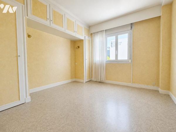 T4 PROCHE HÔPITAL