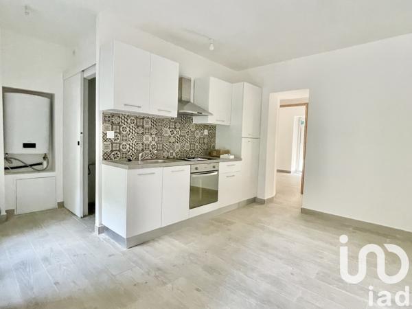 Immeuble à vendre 82 m² Robiac-Rochessadoule